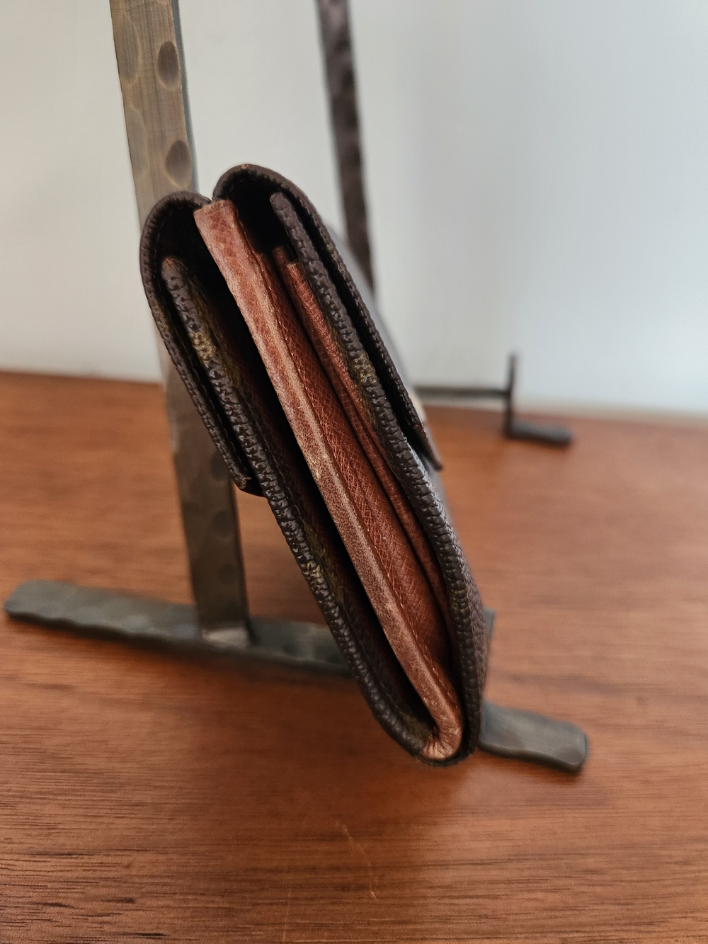 Louis Vuitton Vintage Elise Monogram Compact Wallet - Picture 4 of 15